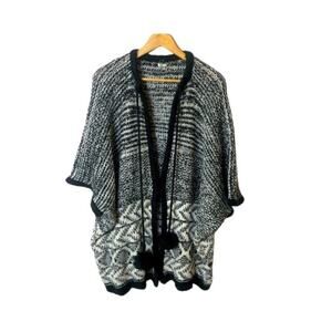 Aerie Sweater Women’s Wool Poncho Southwest Oversized Boho Bohemian Chunky